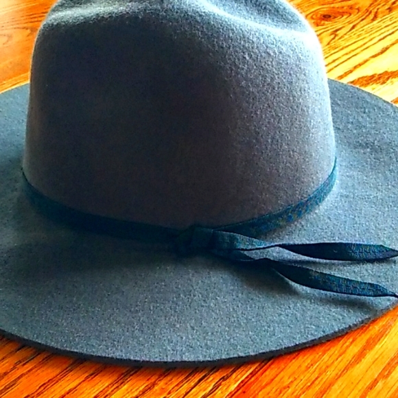 🔱 Women's Wool Wide Brim Fedora Hat PUTTY  EUC - Picture 2 of 16